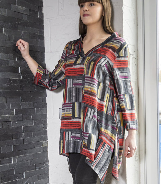 D'Azure Marcelle Print V-Neck Tunic